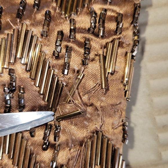 Fine Arts Beaded Bag ~ Vintage ~ Hong Kong ~ Bronze Shimmer ~ Needs TLC - Picture 14 of 16